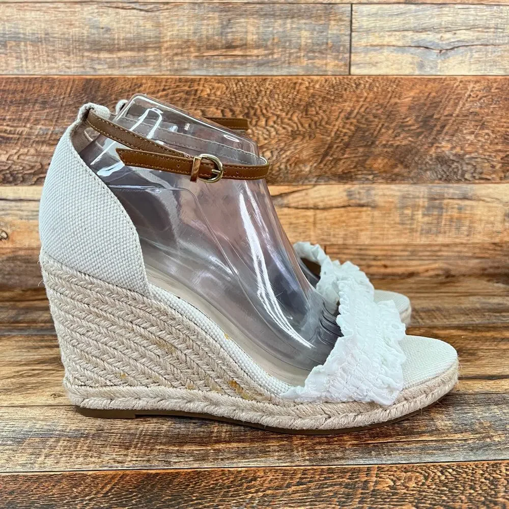 Draper James RSVP Gabrielle Eyelet Lace Wedge Sandals Women's 10 Feminine White